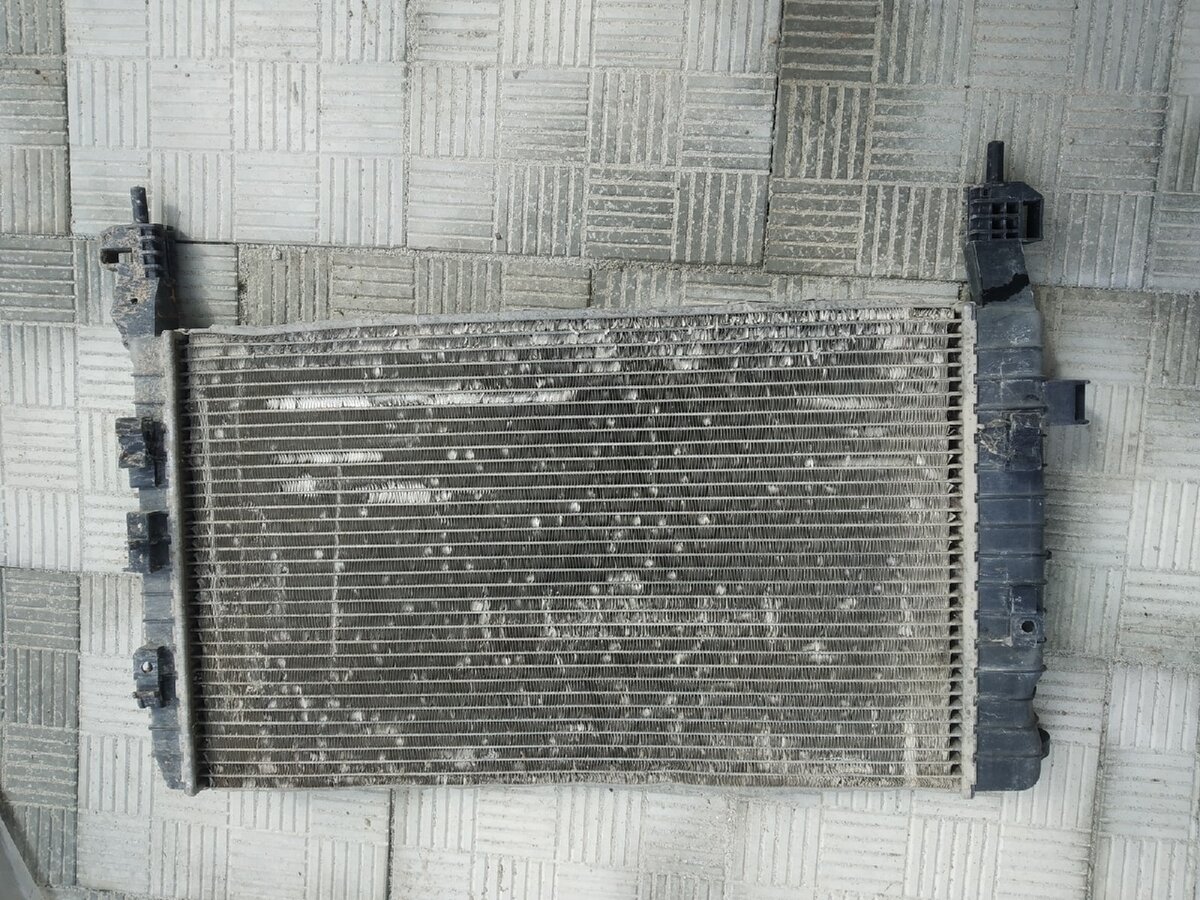 Оригинальный GM радиатор