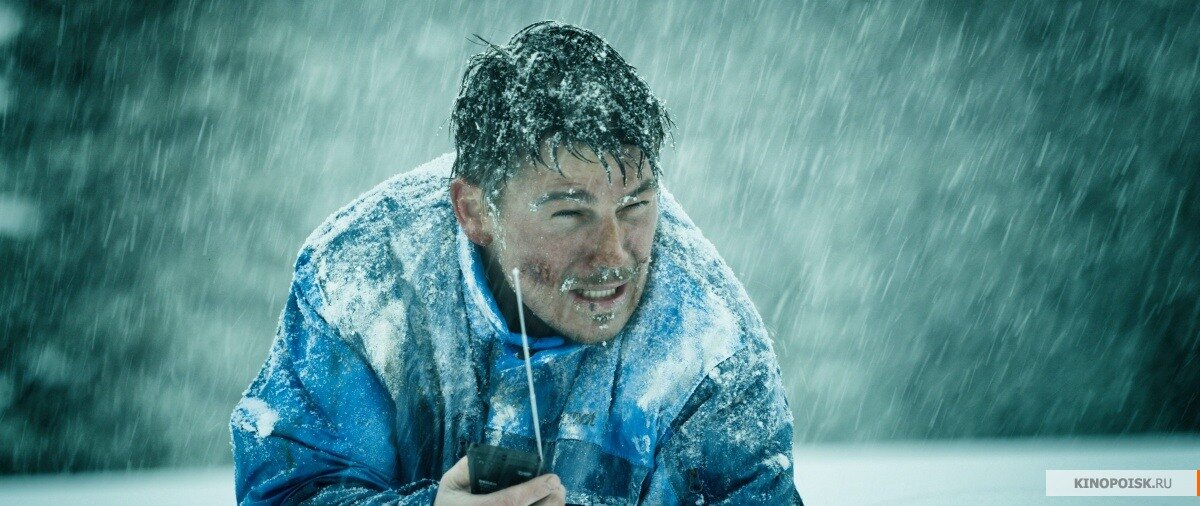                                 Кадр из фильма «На глубине 6 футов» / Источник КиноПоиск                