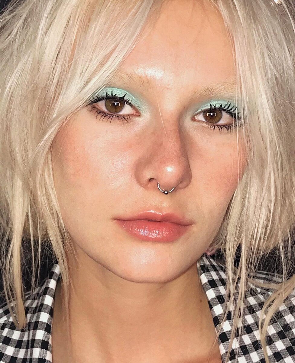 https://www.instagram.com/tanya.v.makeup/