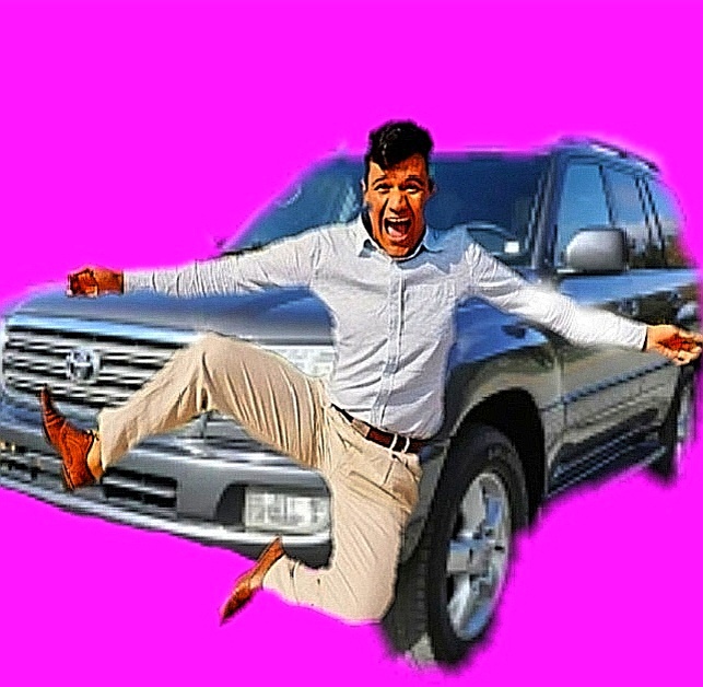 Слов нет, это был достойный аппарат. Вован, весь сияющий от счастья, ходил вокруг него, сдувал пылинки, протирал ручки и оптику, вылизывал салон.