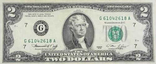 Двухдолларовая купюра является самой известной в мире благодаря своей редкости. 