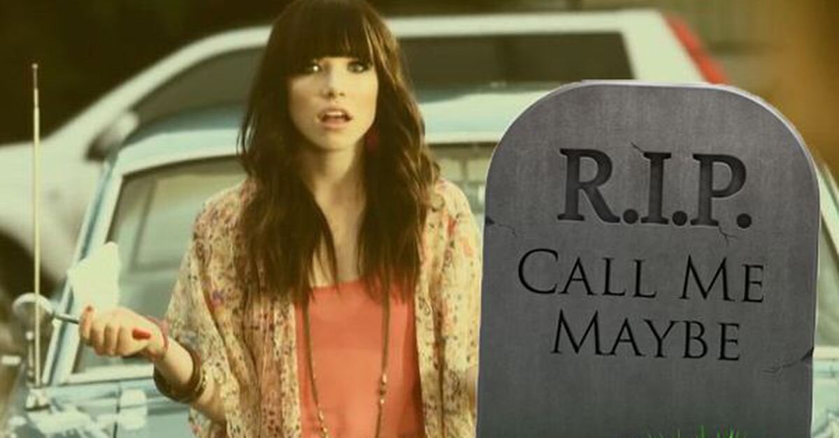 Call me high. Карли Рэй Джепсен Call me. Кол ми мэйби. Певица Call me maybe. Carly Rae Jepsen Call me maybe парень.