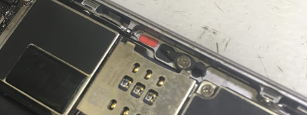 Индикатор попадания влаги iPhone 6 . из личного архива.