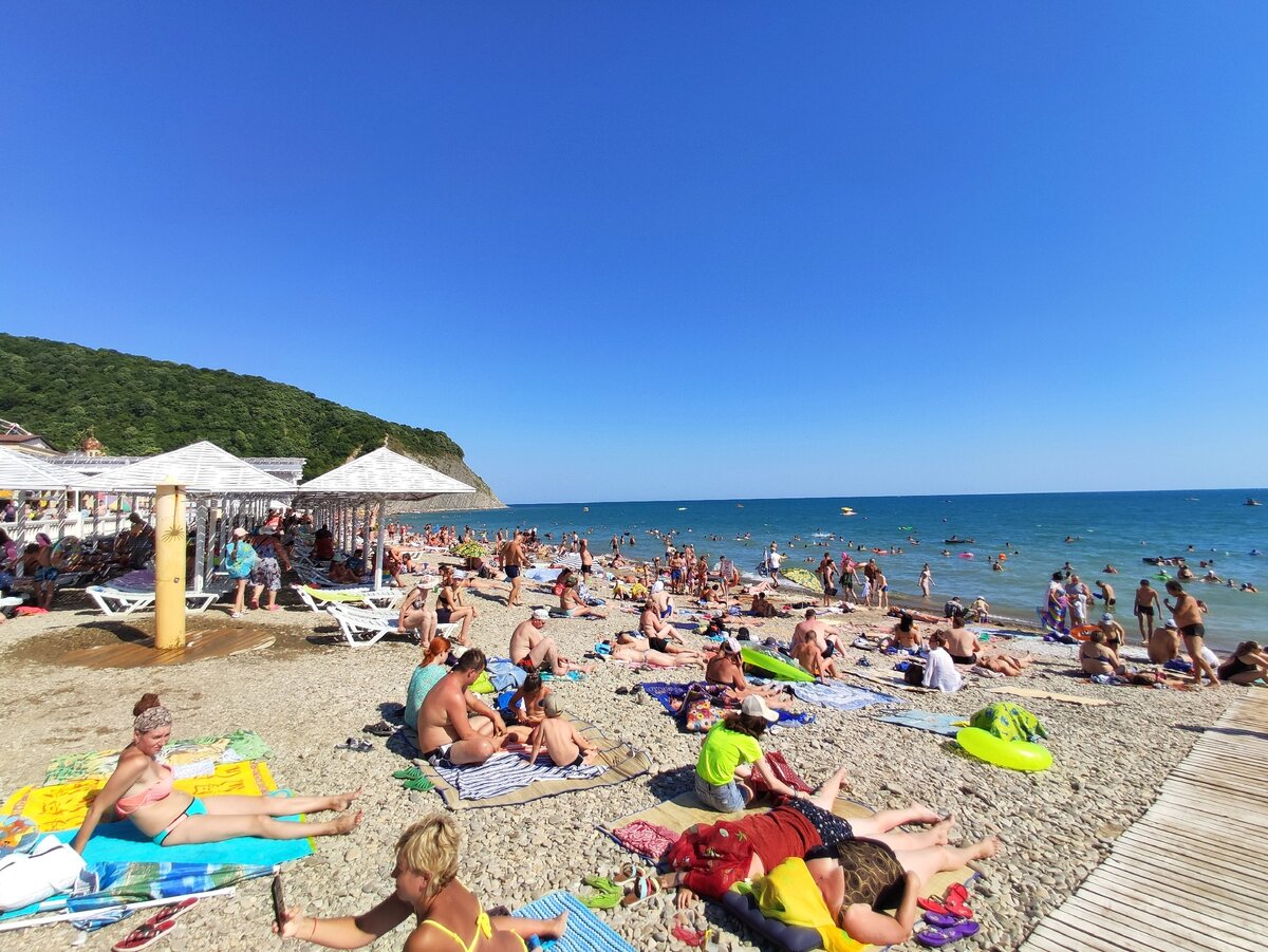 Архипо температура воды погода. Архипо-Осиповка. Вилла Лючия Архипо-Осиповка. Лючия Архипо Осиповка.