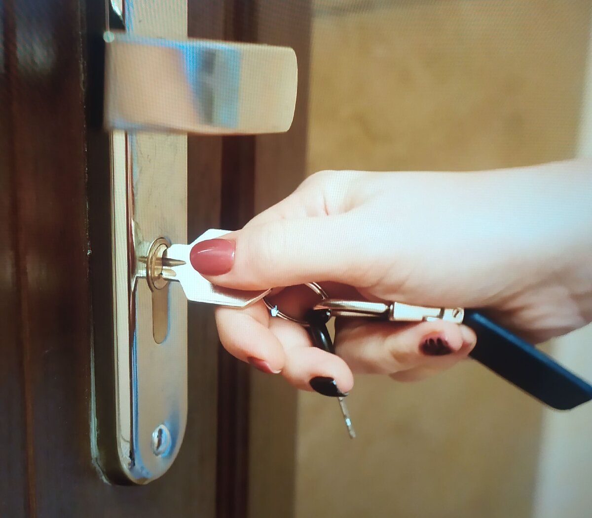 Пагрейд ключа к дверному замку своими руками для удобства пользования