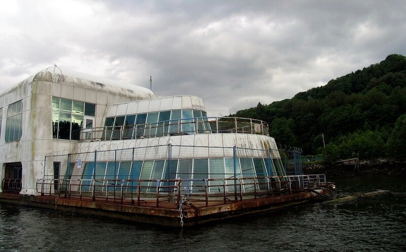 Заброшенная McBarge