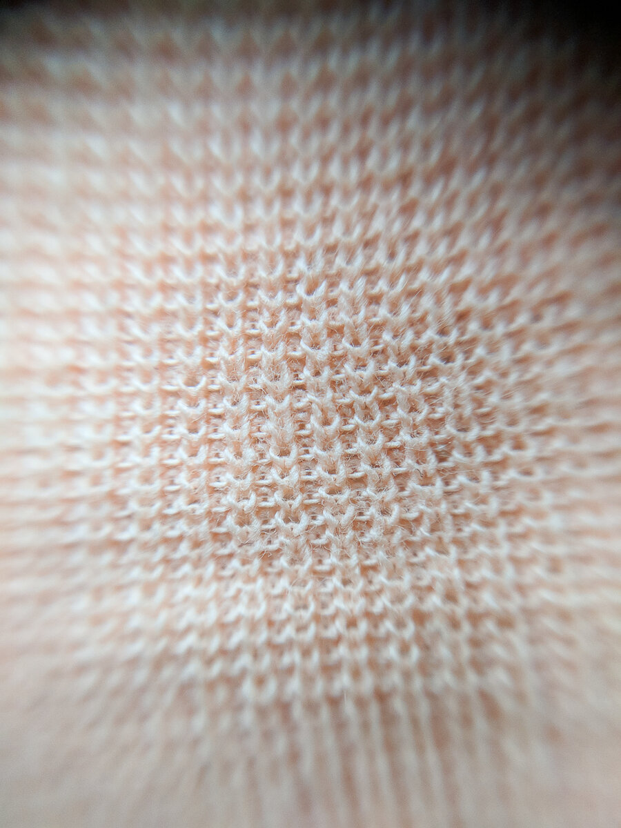 Макро-фото. Рибана в растянутом состоянии