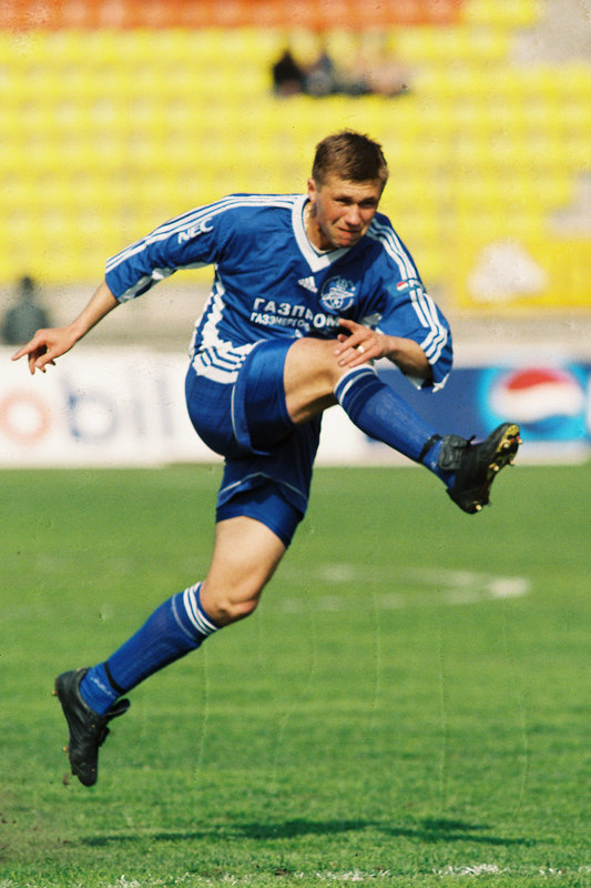 Гена Попович