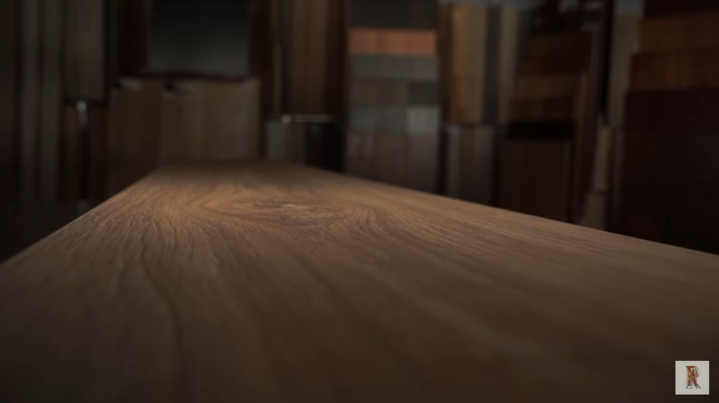 Гладкий матовый ламинат