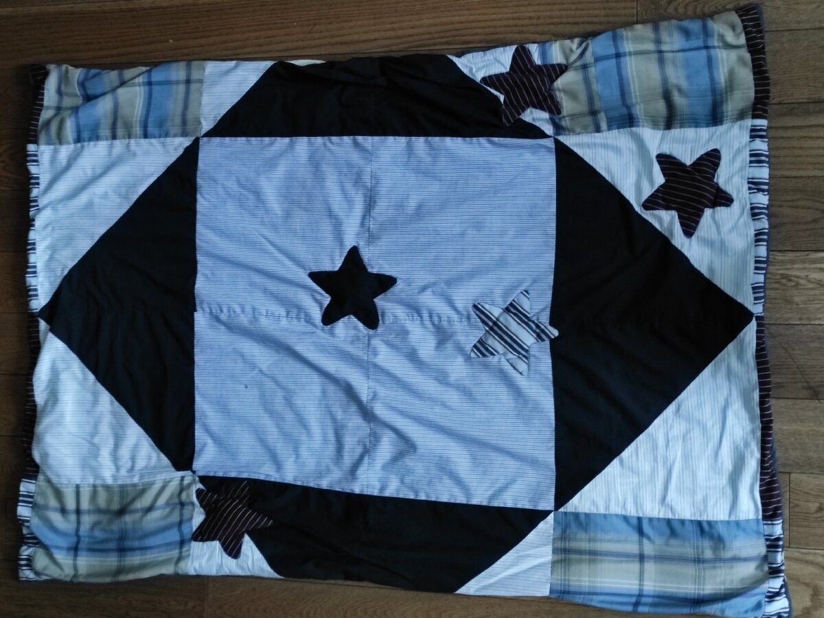 Ну да, так себе одеяло получилось)