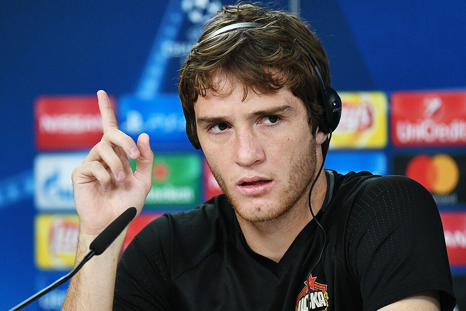 Марио Фернандес на пресс конференции.