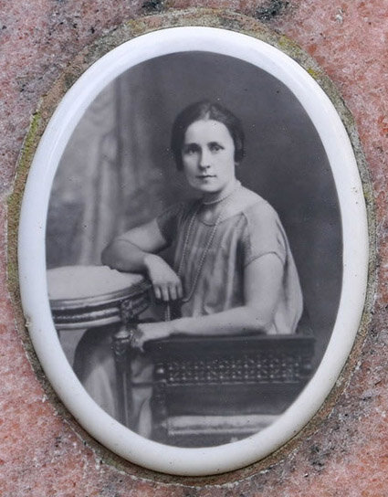 Надежда Дамиановна Плаксина (Снитко)