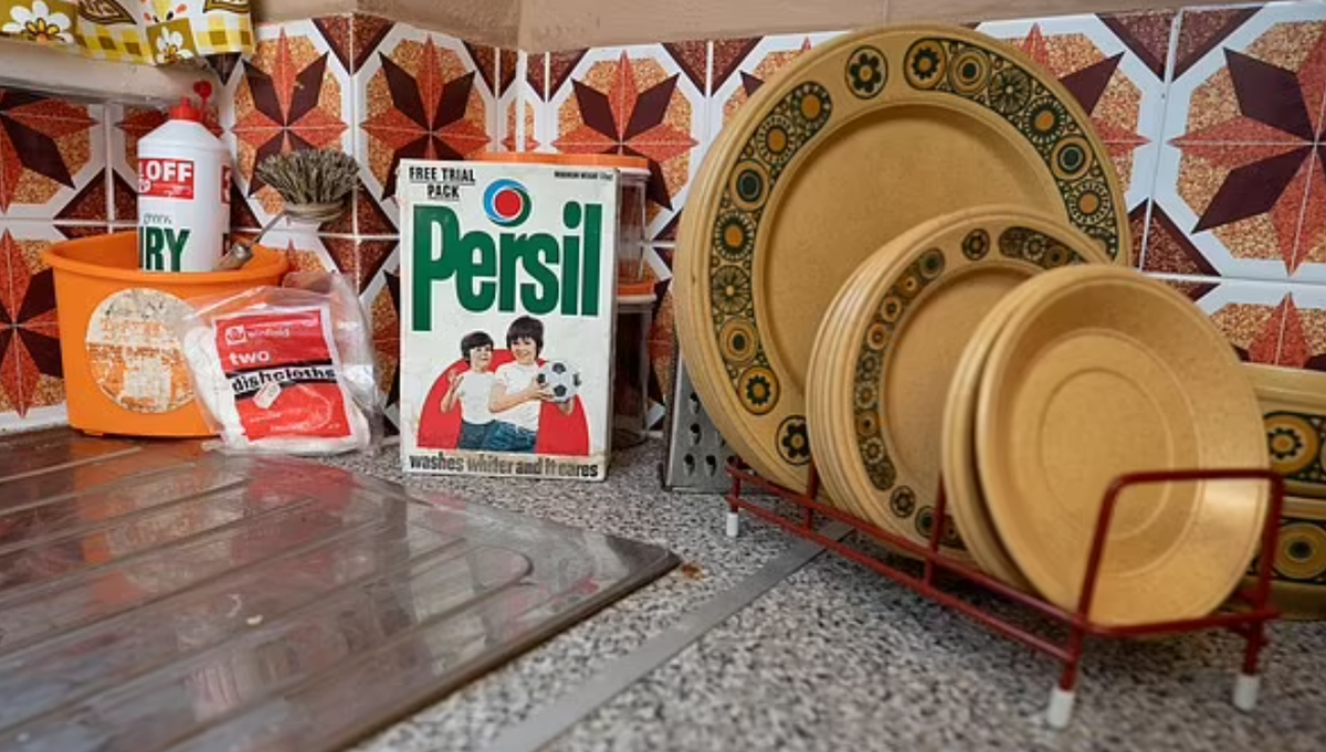 Все предметы декора оригинальные