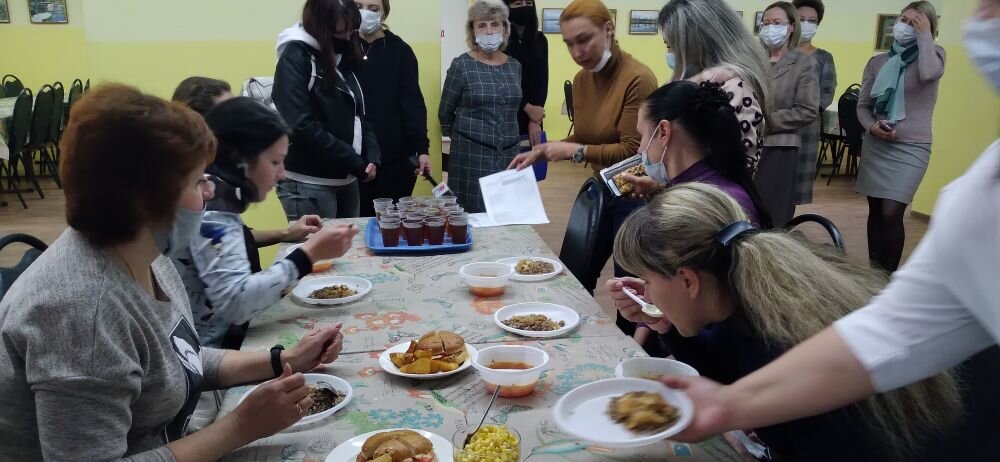 После проведения дегустации у каждого родителя было свое мнение о предоставляемых блюдах