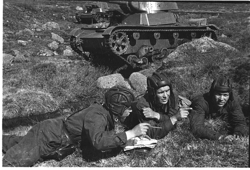 Танкисты Красной Армии.