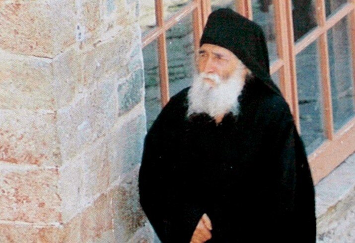 Читайте книги преподобного Паисия Святогорца в переводе издательства "Орфограф"