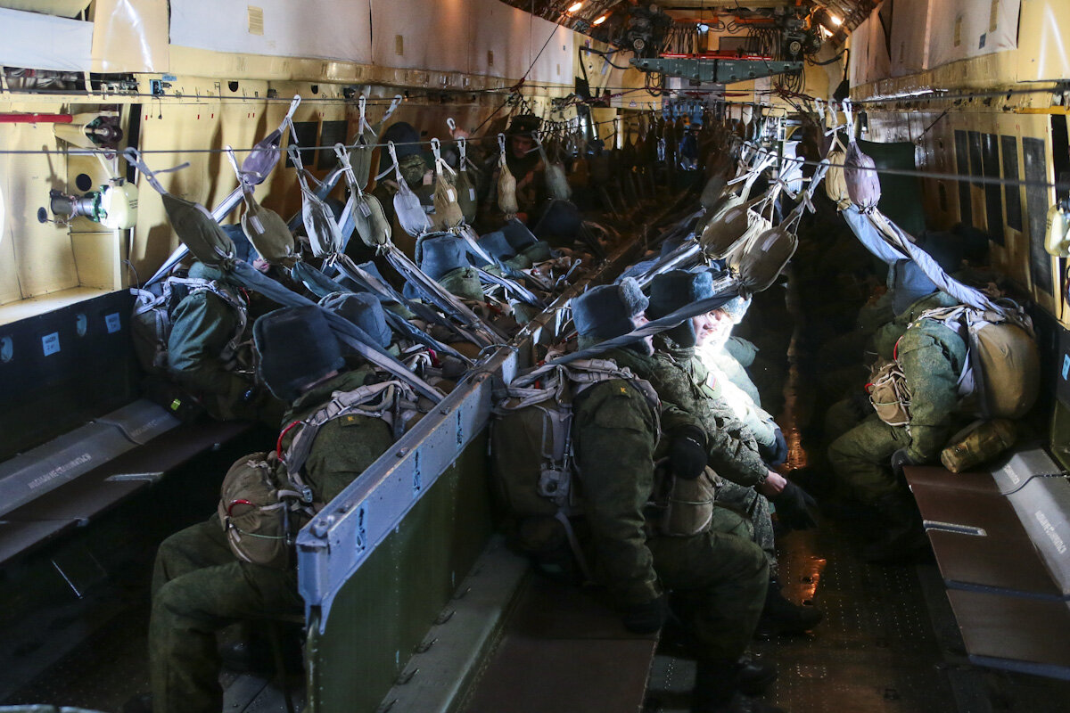 Перед прыжком. Картина, знакомая многим...