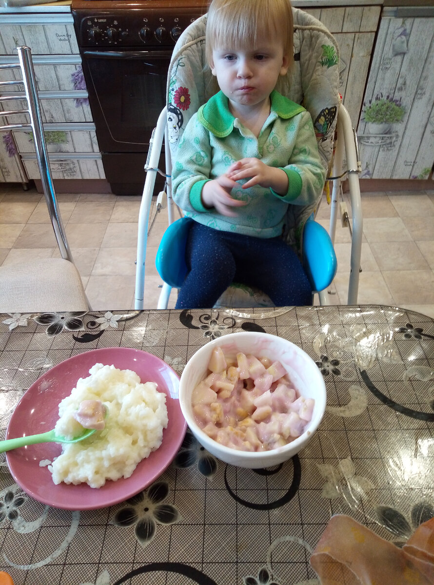 на завтрак рисовая каша...