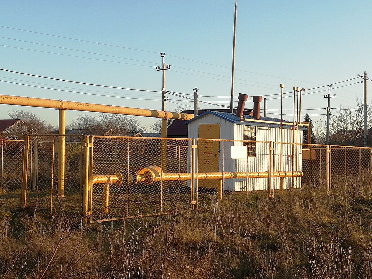Газовая подстанция рядом с нашим участком