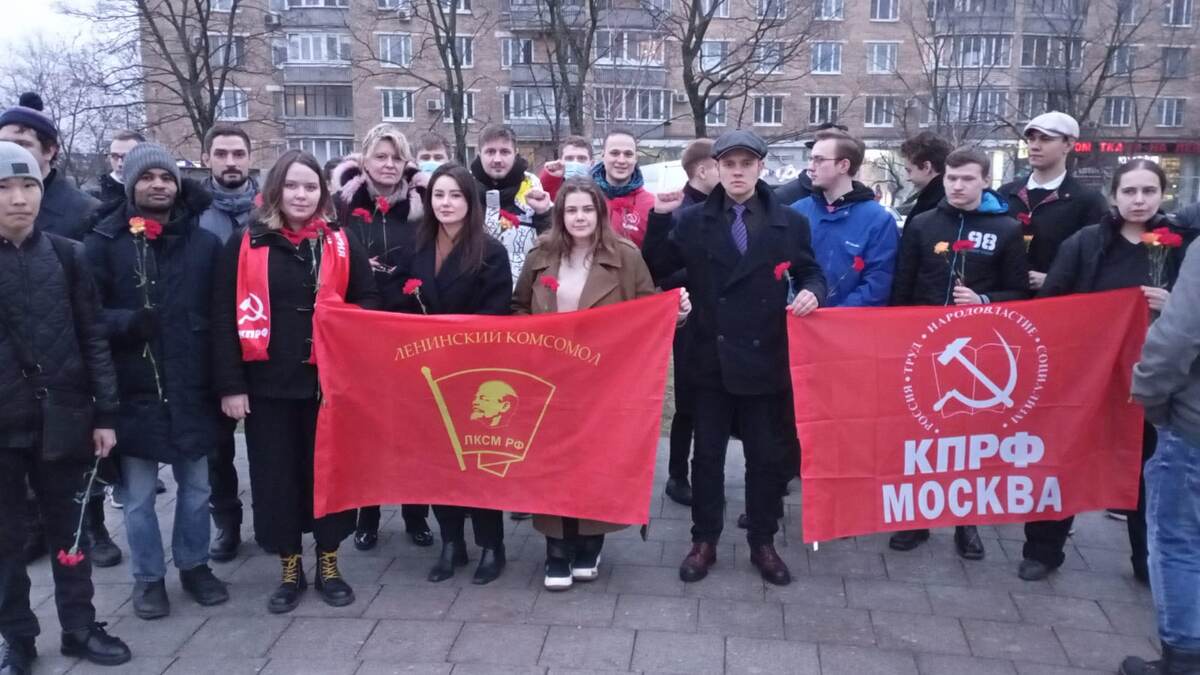 День космонавтики