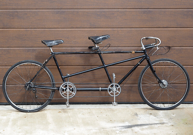 Туристический велосипед-тандем, построенный в 1940 году английской компанией Royal Enfield. Из коллекции Веломузея Андрея Мятиева.