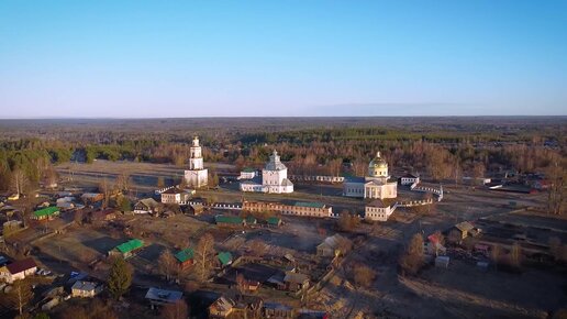 Великорецкий град и его окрестности на высоте птичьего полета.