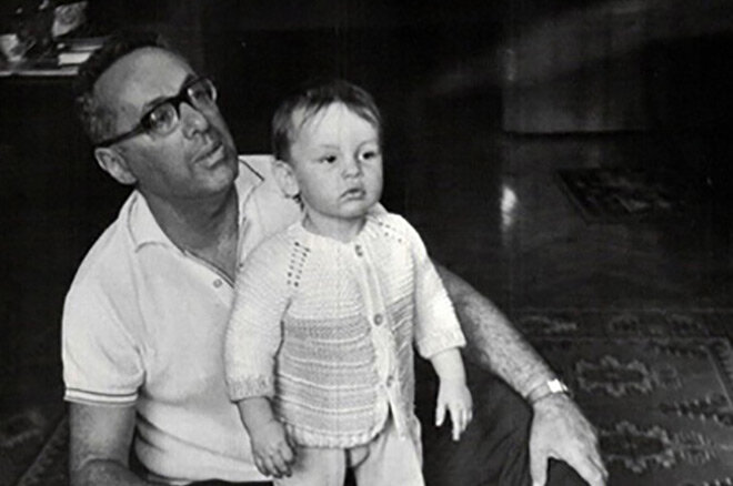 Дедушка Юрий Левитан с внуком Борисом
