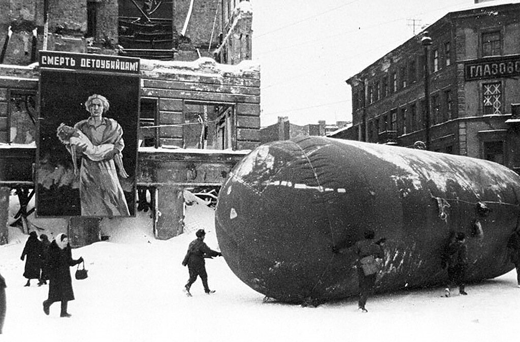Блокадный Ленинград. Фотография из интернета.