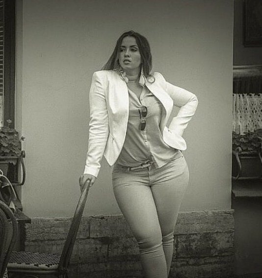 Фото: https://www.instagram.com/victoriamanas_official/