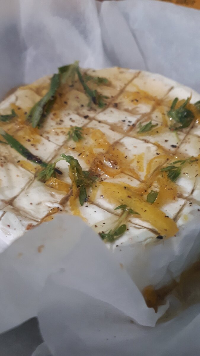 До конца сыр не прорезаем!