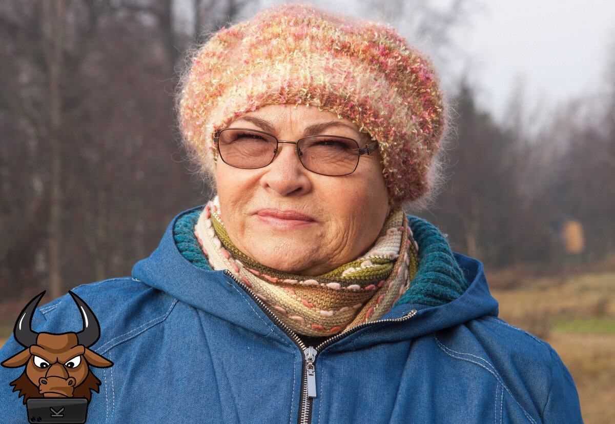 Нина Усатова. Кадр из фильма «Управдомша»