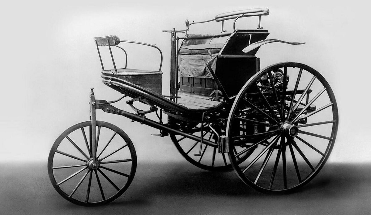 Первый Mercedes 1886