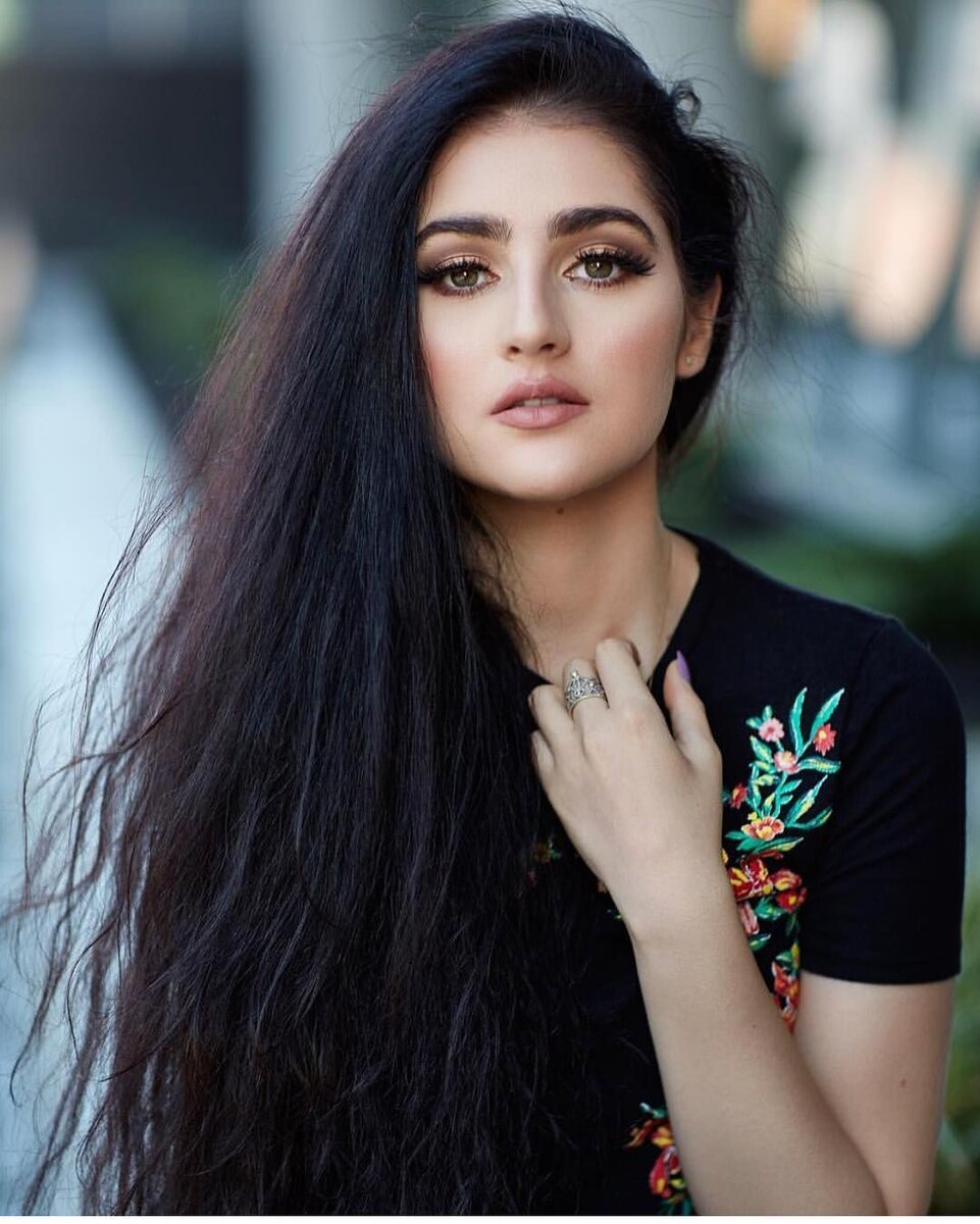 Туркменская девушка.