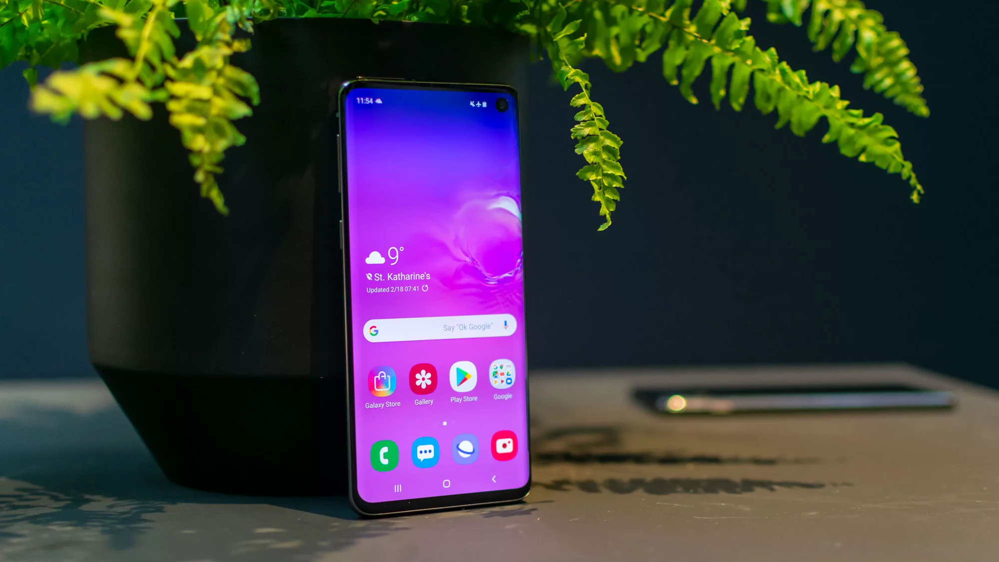 Обрушение цен на флагманы Samsung, дешевле на 20-30 тысяч рублей в октябре 20204
