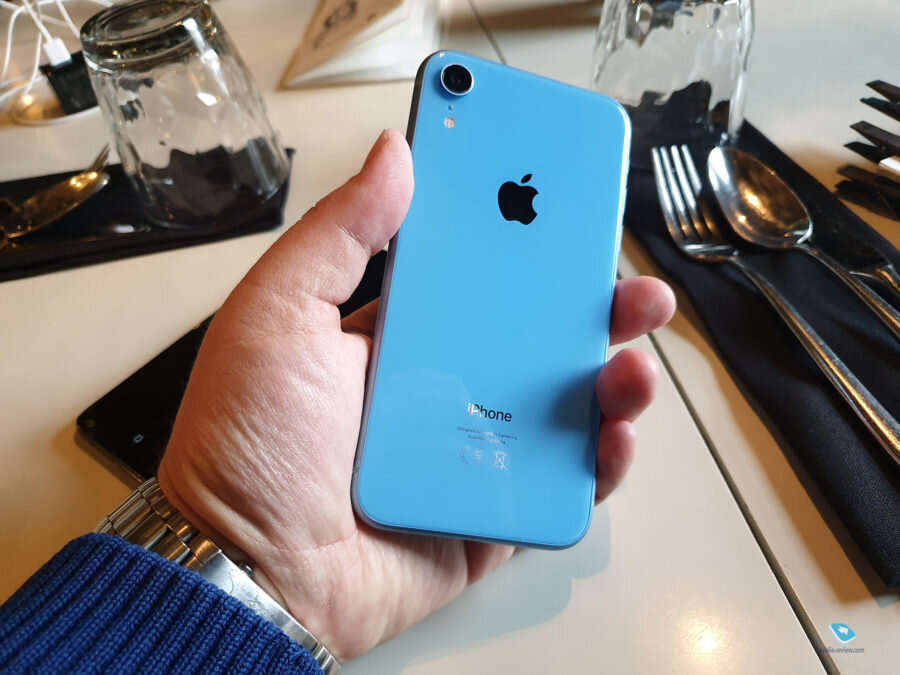 iPhone XR