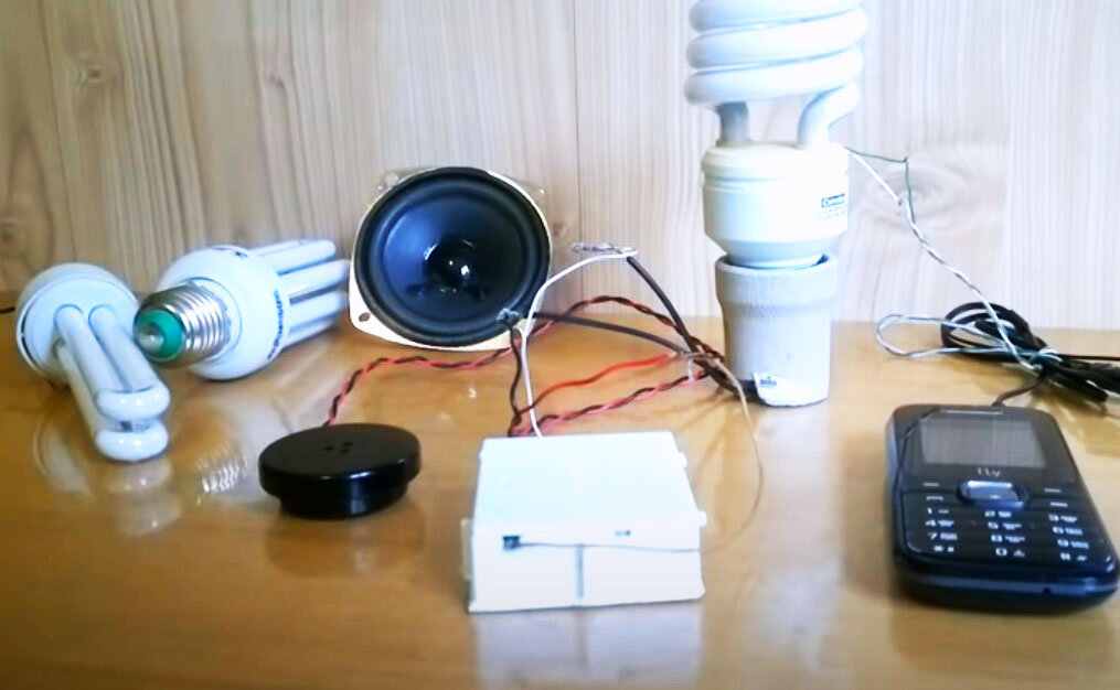 Необычный усилитель звука из Газоразрядной Лампы - Экономки