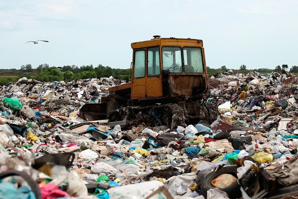 Фото какой-то свалки.