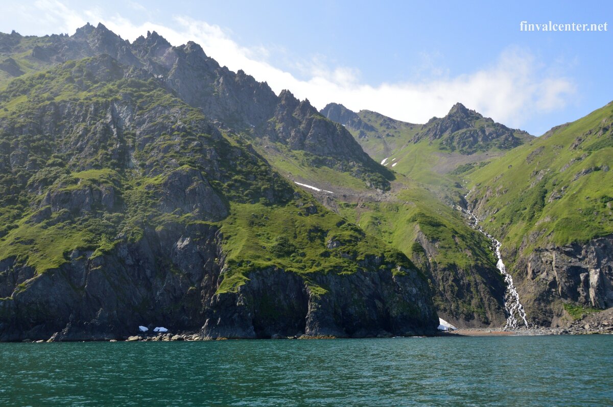 Isla Fiord ship