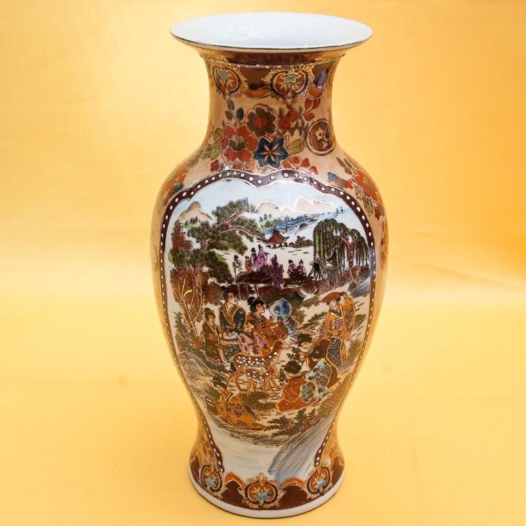 Ваза лет. Ваза Китай мориаж. Ваза Китай 70е. Ваза Китай фаянс в технике мориаж. Китайский фарфор.