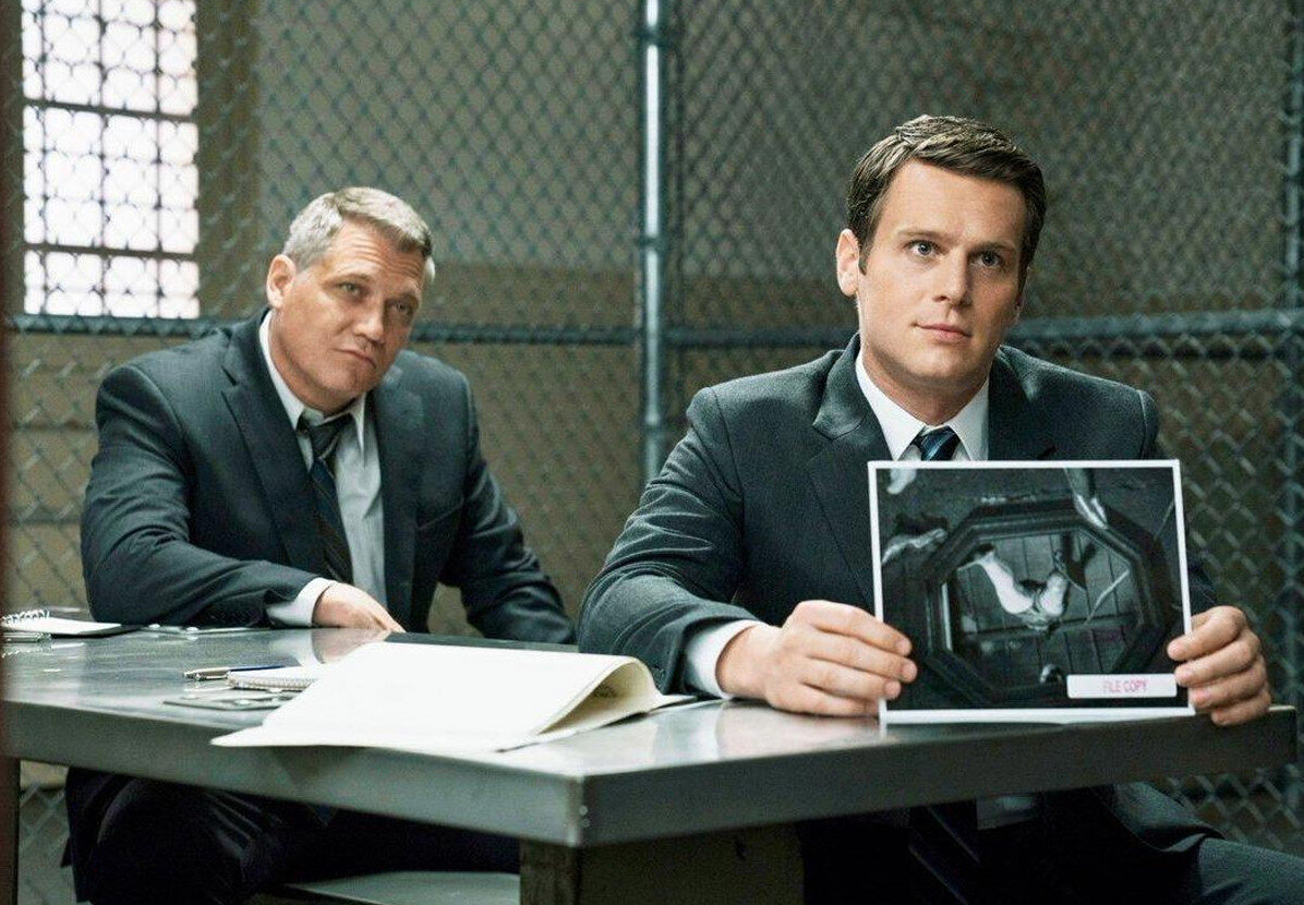 Кадр из сериала "Охотник за разумом", 2017 г.