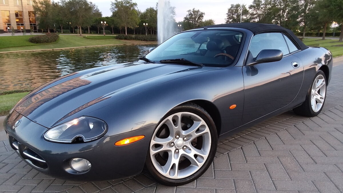 Ягуар кабриолет Jaguar xk8