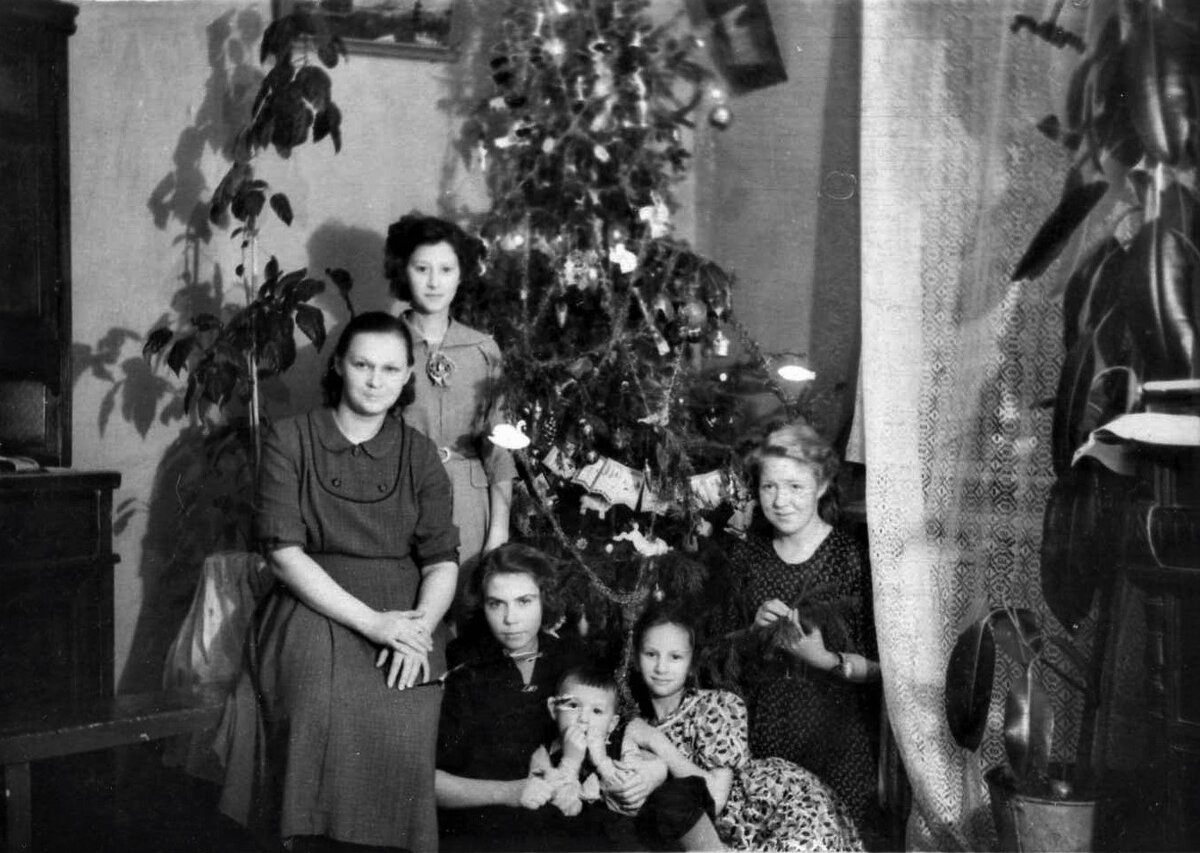 Из архива И. Фроловой