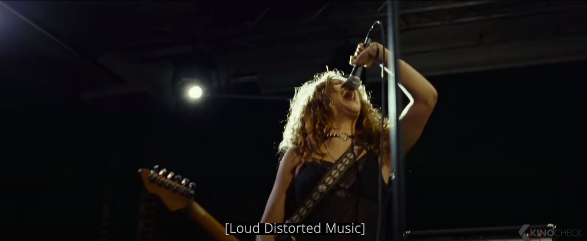 Фото с трейлера "Звук металла". URL : https://www.youtube.com/watch?v=DkmDGBIEkO4&t=46s