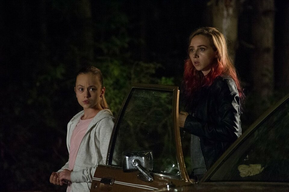 shot from "Monster"/2015/Bryan Bertino/kinopoisk.ru