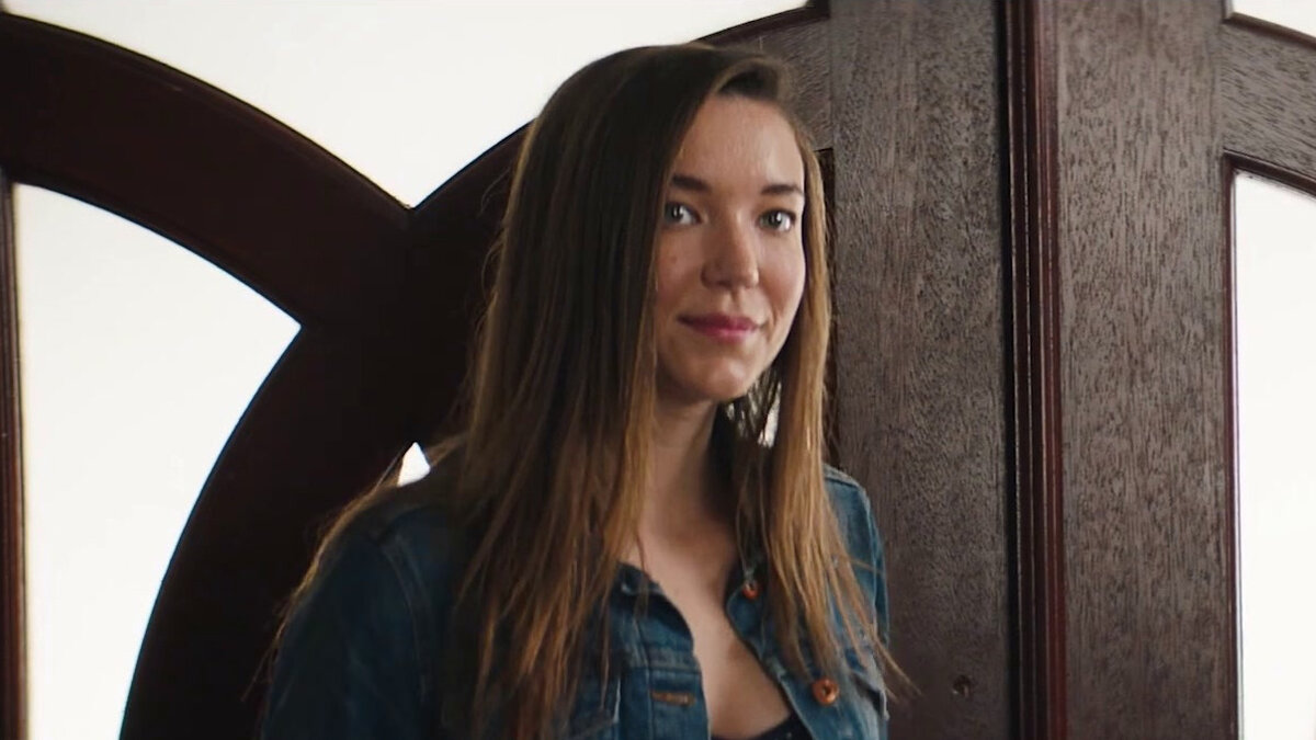 Главная героиня Сара.