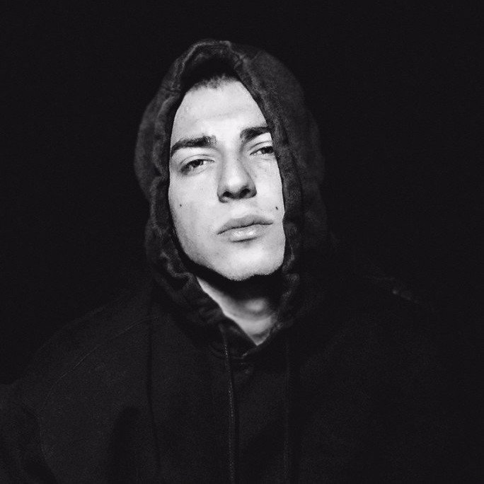 Капюшон Ноу Мо