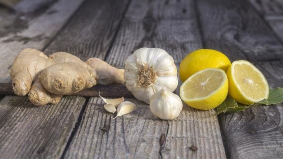Имбирь, чеснок, лимон.