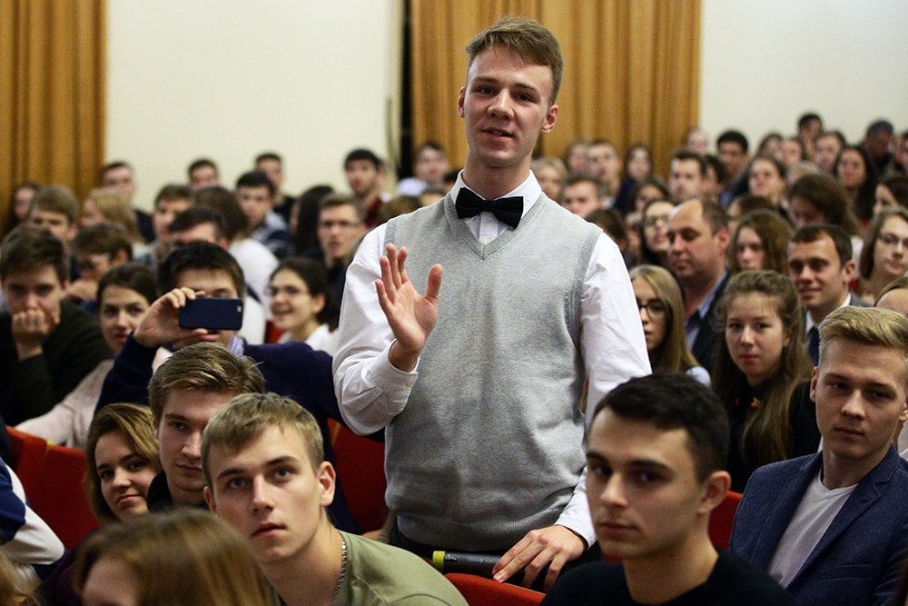https://cdnimg.rg.ru/i/gallery/62a7b803/4_e353069d.jpg