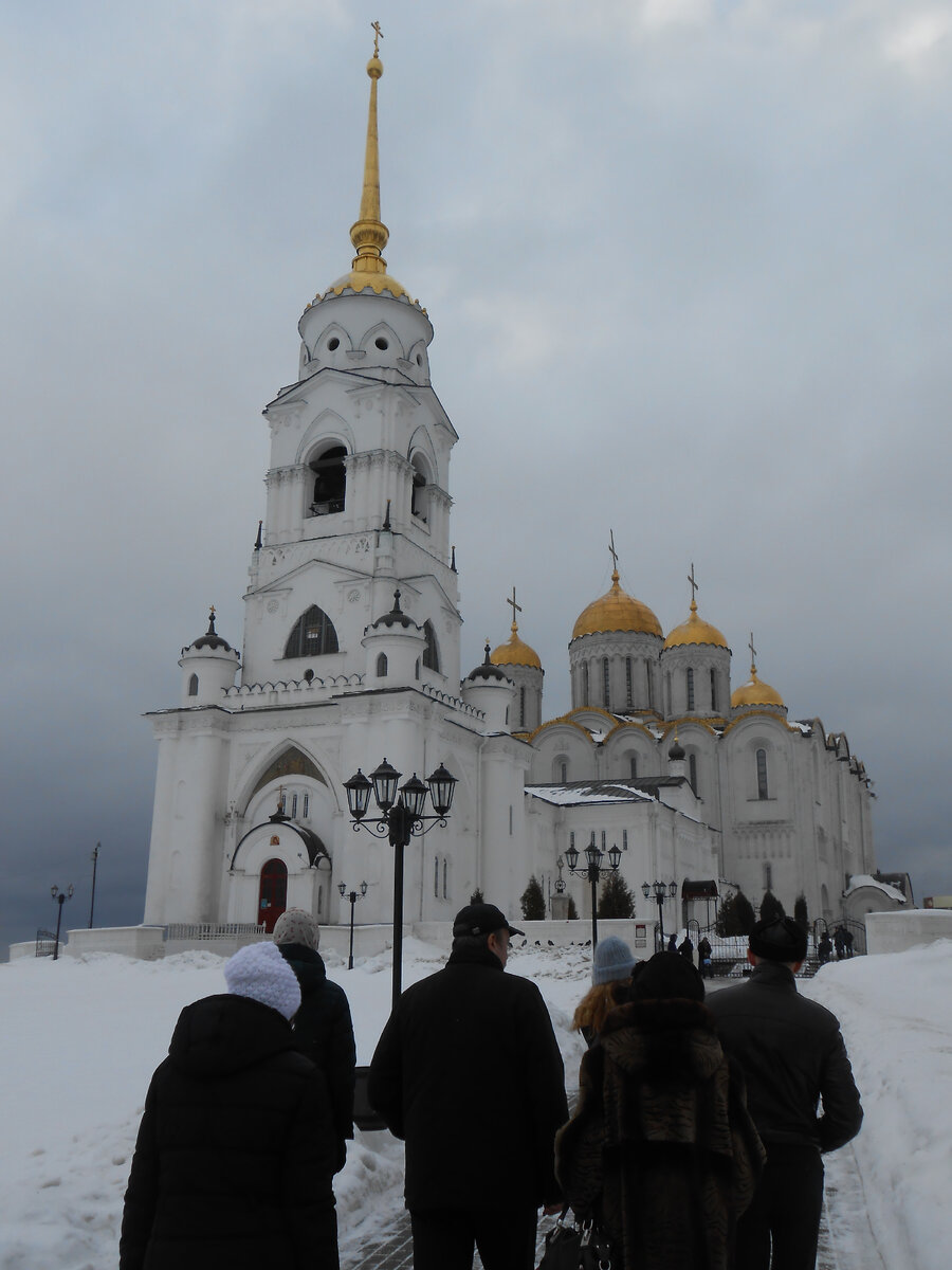 Владимир обычно первый город для посещения Золотого кольца. На пути к Успенскому собору