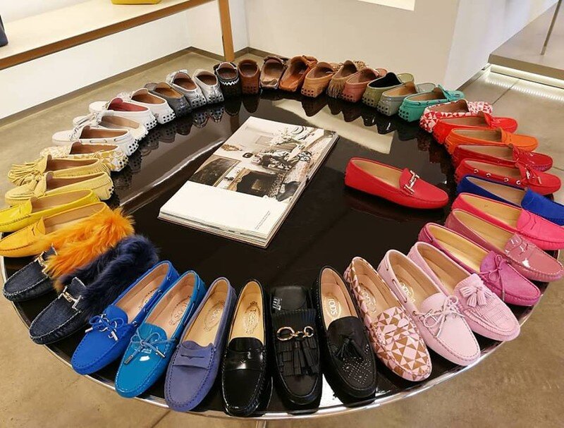 Обувь оптом. Где покупают обувь для перепродажи в розничных магазинах? |  Товарный бизнес на обуви и одежде. Бизнес на кроссовках. | Дзен